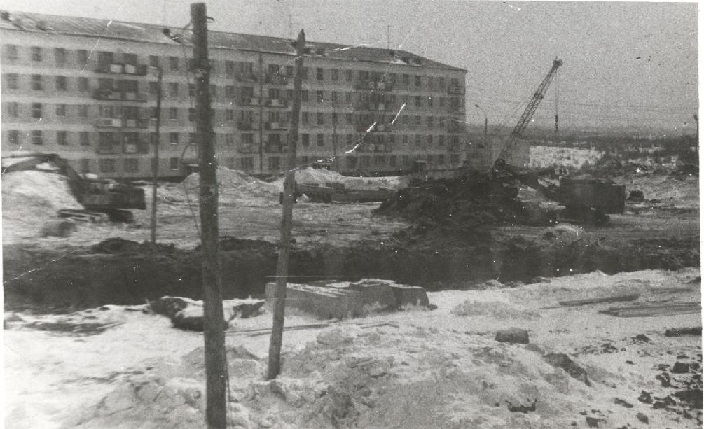 1987